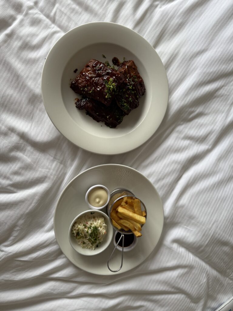 Spareribs in mijn hotelkamer