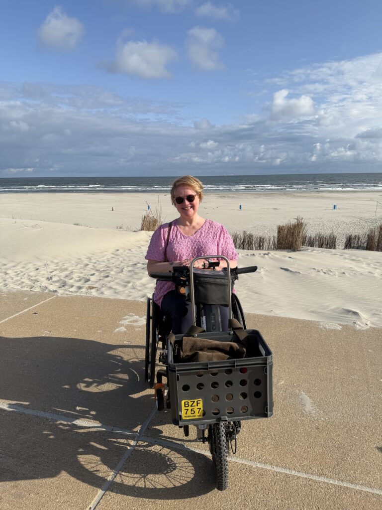 Jessica plus rolstoel op Ameland